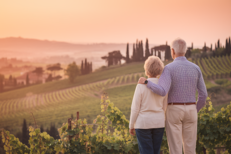 paysage-italien-vignes-couple-senior